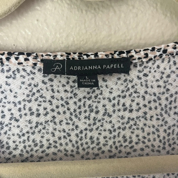 ADRIANNA PAPELL Blouse 2 for $22 ❇️ - Picture 2 of 5
